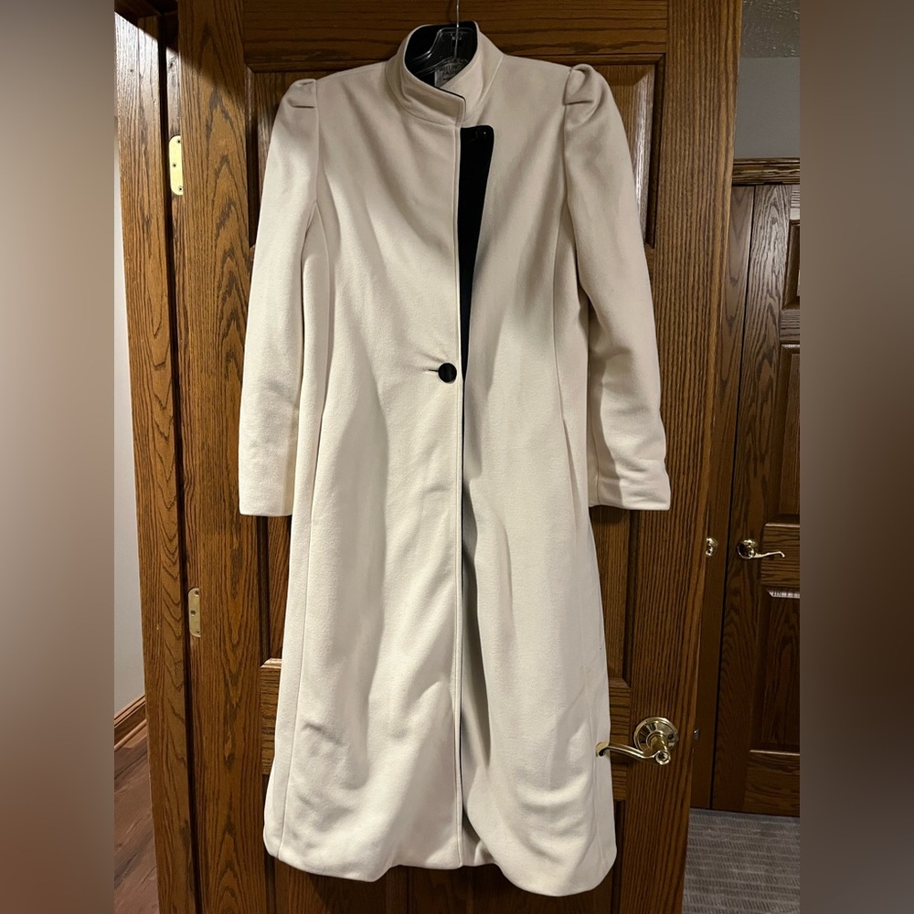 Vintage Cream and Black Women's Coat - Kashmiracle by Wellington Fashions - M